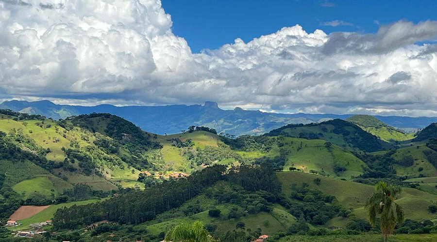 Vista da Mantiqueira Pedra do Baú 03